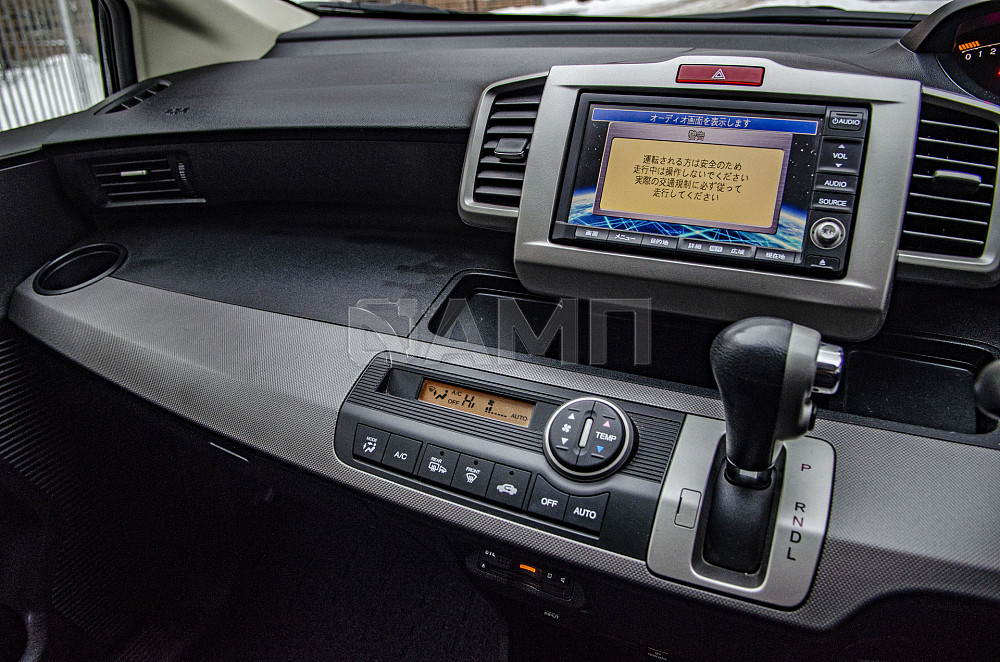 Продам Honda Freed Новосибирск - изображение 9