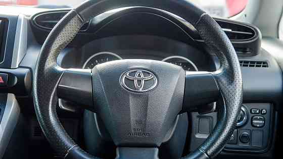 Продам Toyota Wish Новосибирск