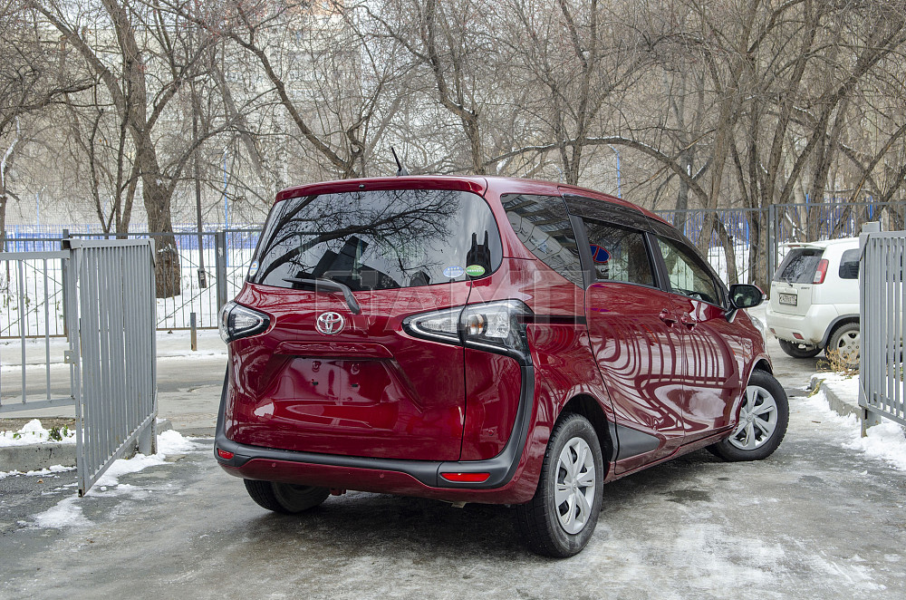 Продам Toyota Sienta Новосибирск - изображение 2