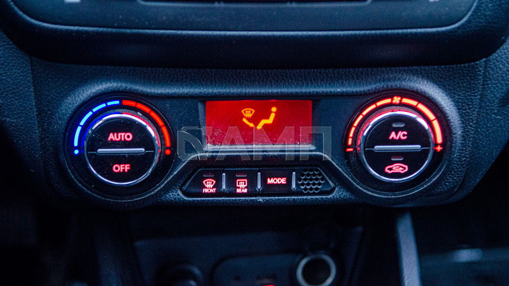 Продам Kia Rio Новосибирск - изображение 4