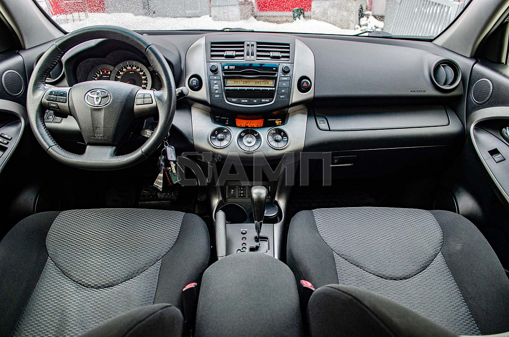 Продам Toyota RAV4 Новосибирск - изображение 6
