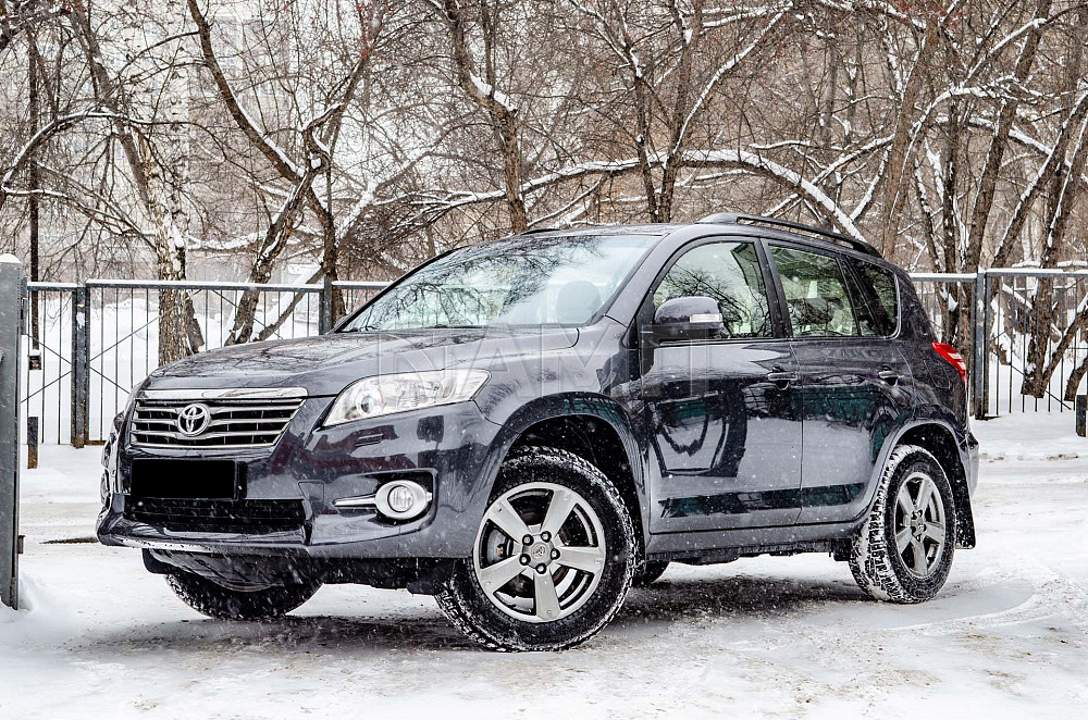 Продам Toyota RAV4 Новосибирск - изображение 1