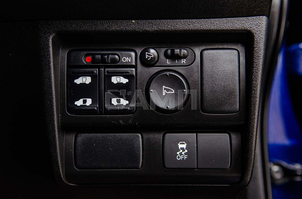 Продам Honda Freed Новосибирск - изображение 8