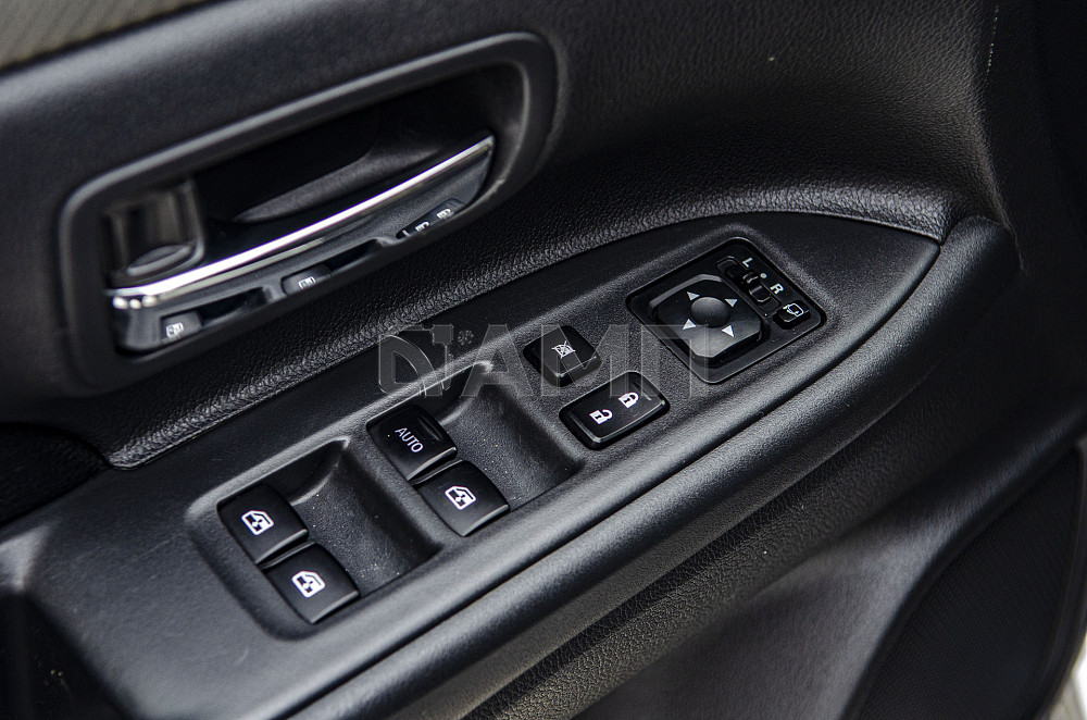 Продам Mitsubishi Outlander Новосибирск - изображение 9