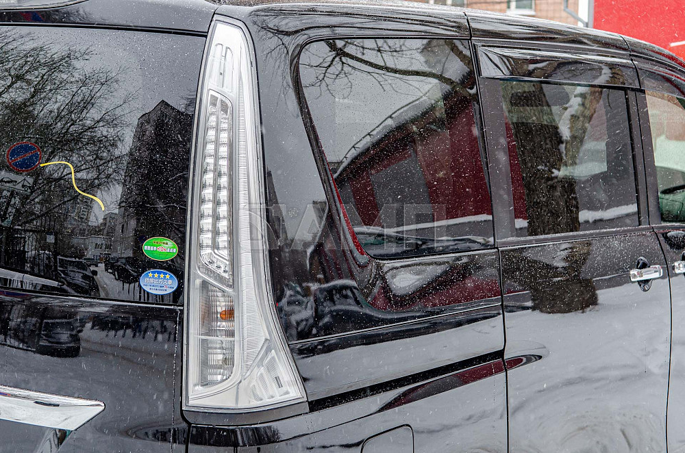 Продам Nissan Serena Новосибирск - изображение 4