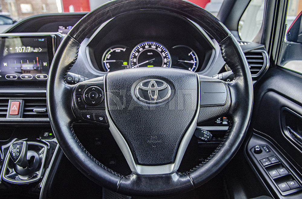 Продам Toyota Esquire Новосибирск - изображение 7