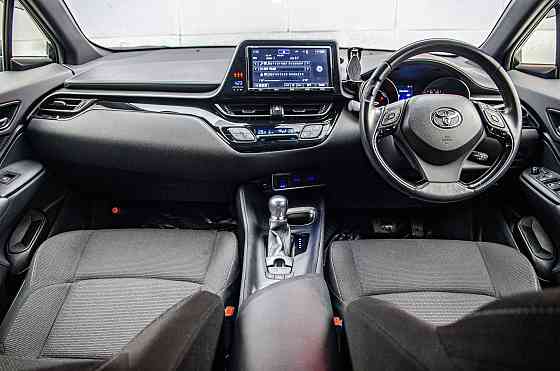 Продам Toyota C-HR Новосибирск