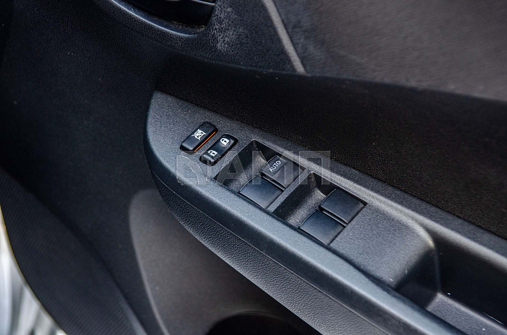 Продам Toyota Ractis Новосибирск - изображение 9