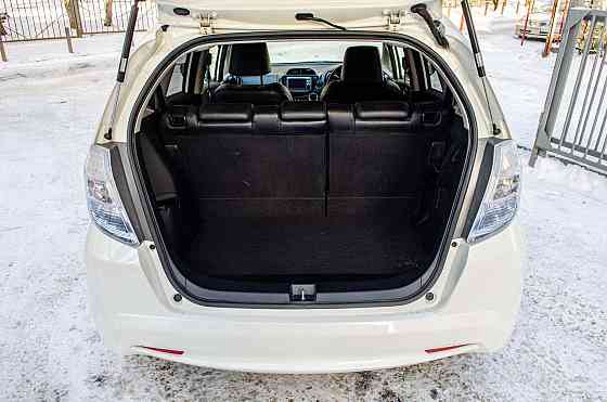 Продам Honda Fit Новосибирск