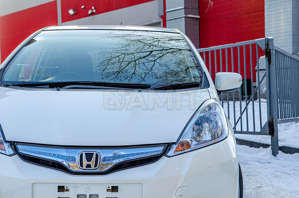 Продам Honda Fit Новосибирск - изображение 3