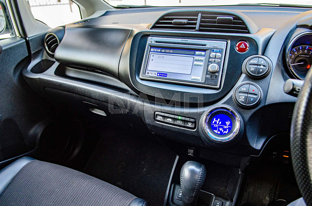 Продам Honda Fit Новосибирск - изображение 10