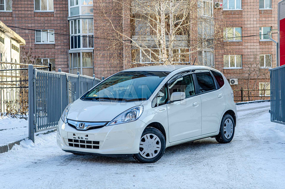 Продам Honda Fit Новосибирск - изображение 1