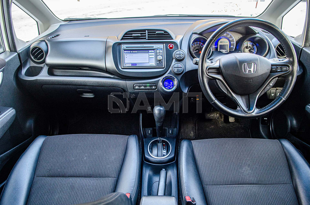 Продам Honda Fit Новосибирск - изображение 6