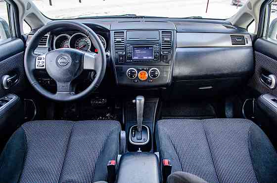 Продам Nissan Tiida Новосибирск