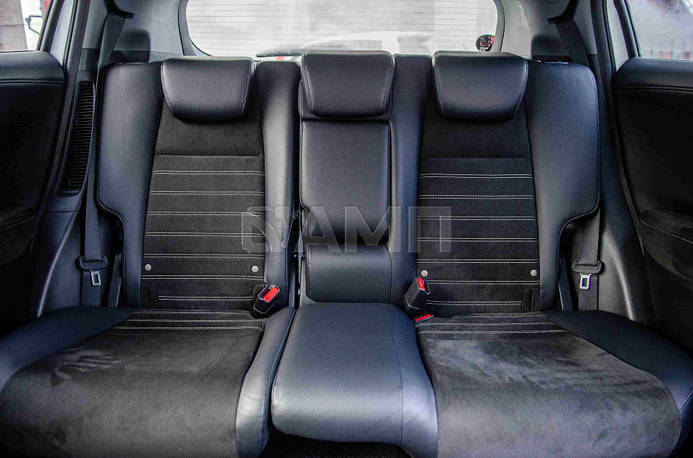 Продам Honda Vezel Новосибирск - изображение 2