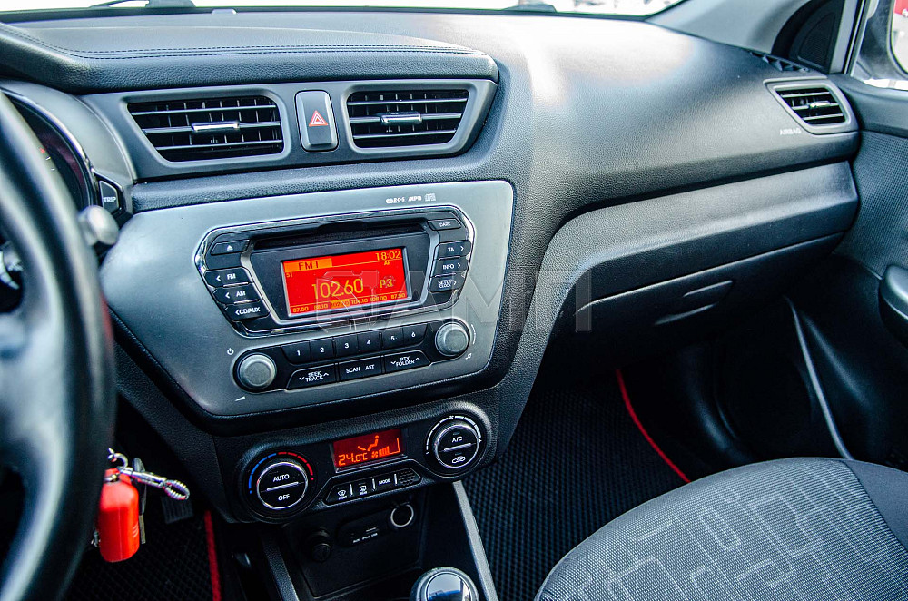 Продам Kia Rio Новосибирск - изображение 7