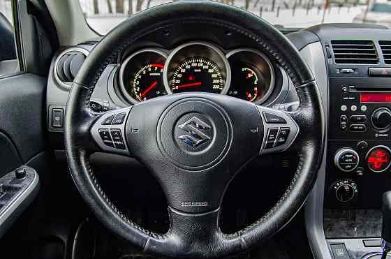 Продам Suzuki Grand Vitara Новосибирск