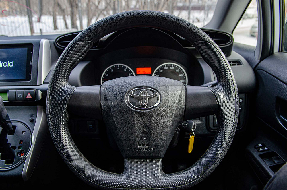 Продам Toyota Wish Новосибирск - изображение 7