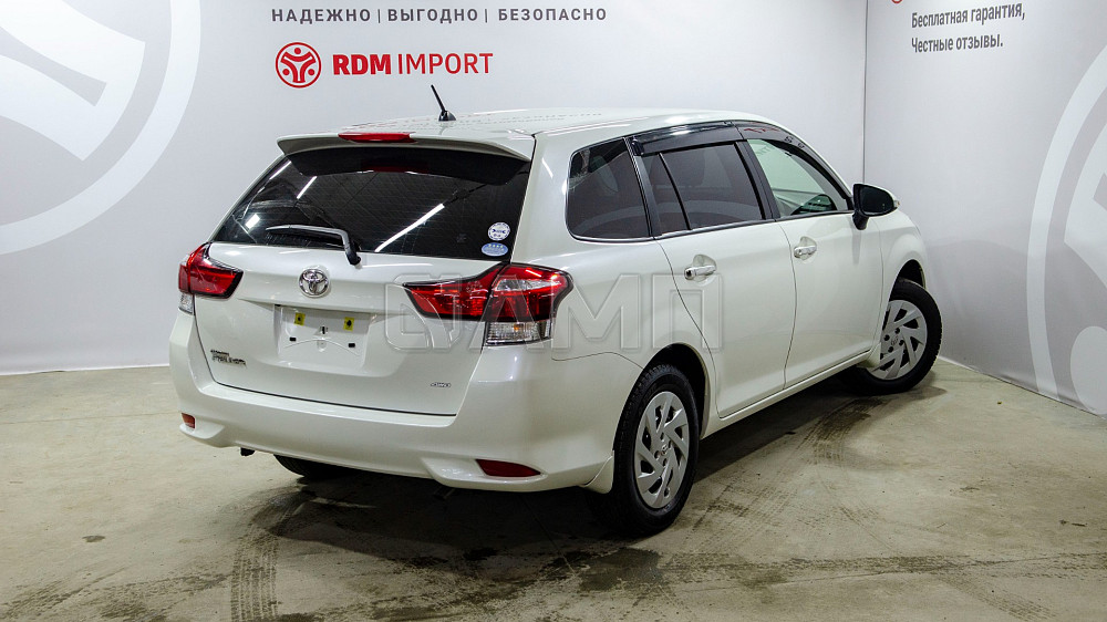 Продам Toyota Corolla Fielder Новосибирск - изображение 2