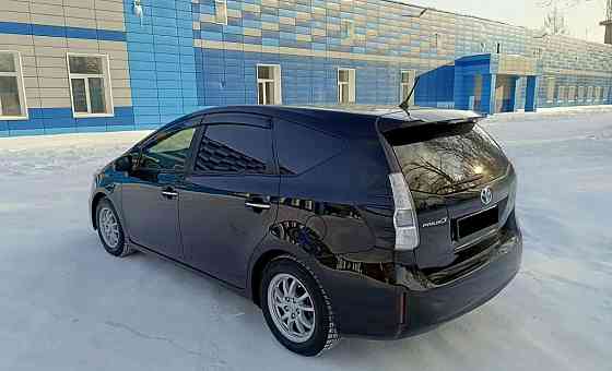 Продам Toyota Prius Alpha Новосибирск