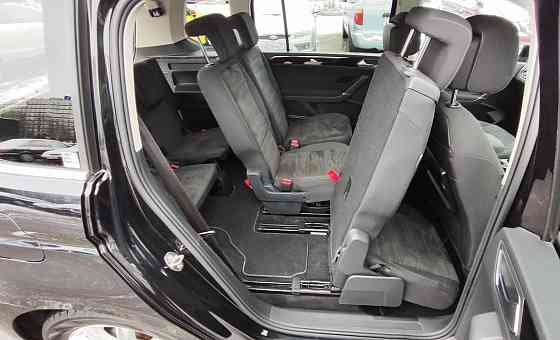 Продам Volkswagen Touran Новосибирск