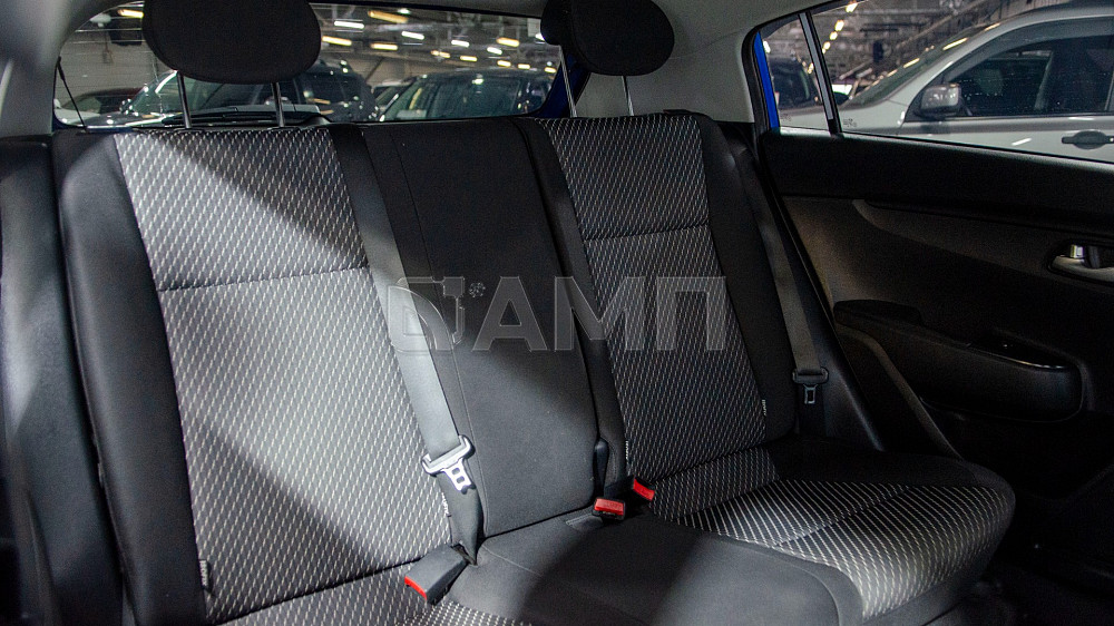 Продам Kia Rio X-Line Новосибирск - изображение 4