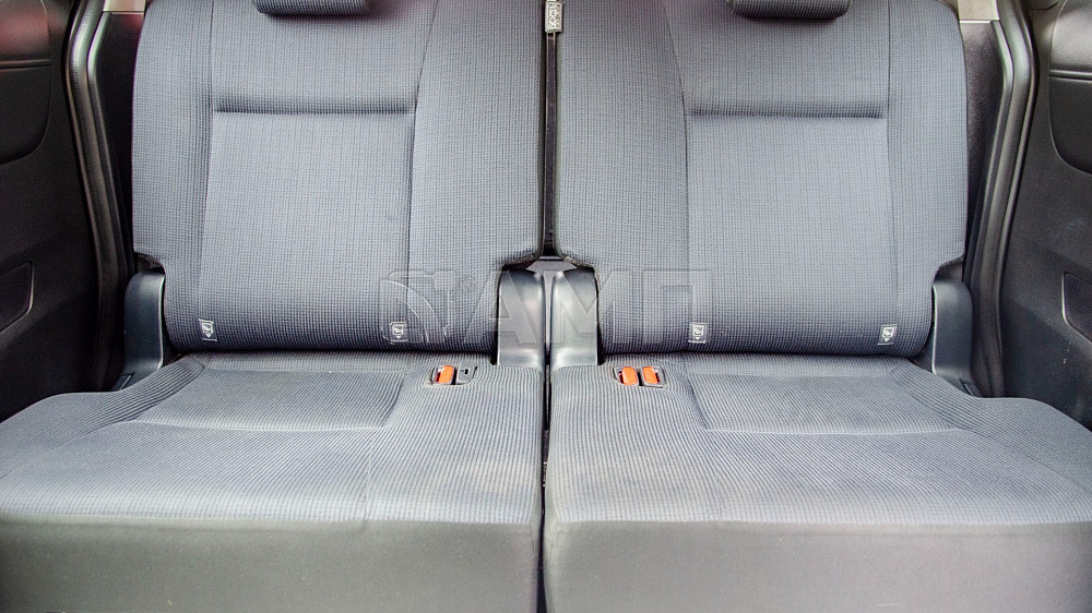 Продам Toyota Sienta Новосибирск - изображение 5