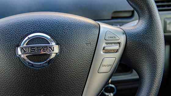 Продам Nissan Serena Новосибирск