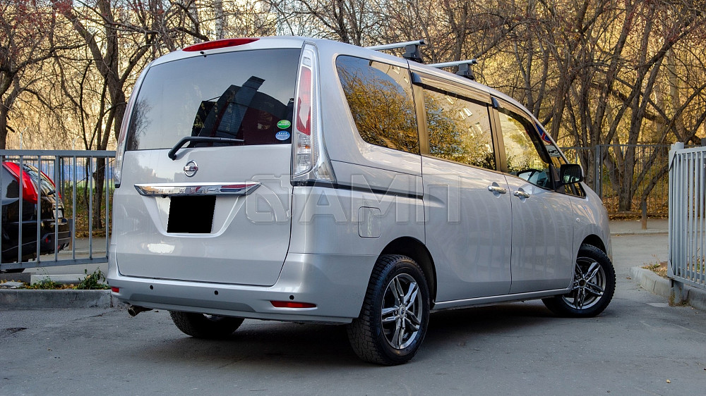 Продам Nissan Serena Новосибирск - изображение 2