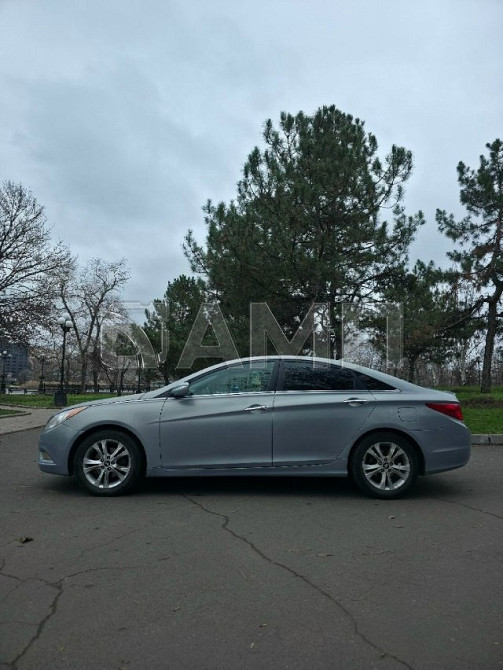 Hyundai Sonata 2010  - изображение 1
