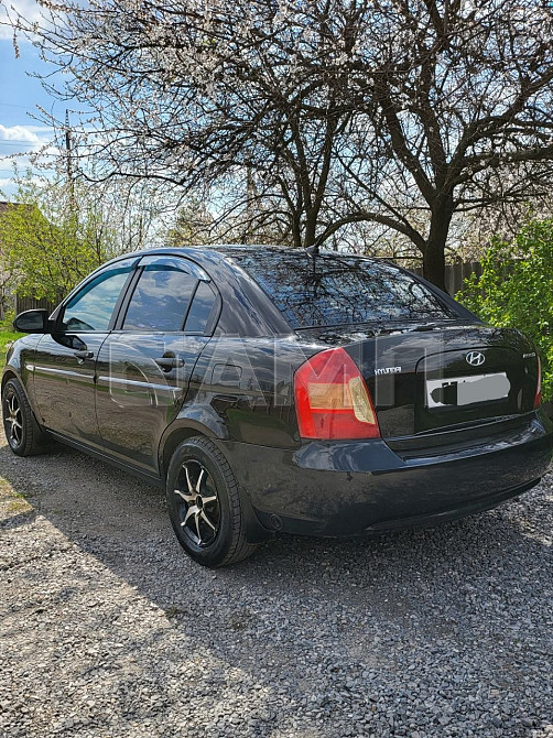 HYUNDAI Accent Verna 2008  - изображение 7